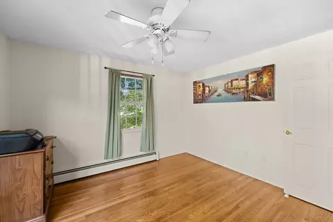 28 Lawrence St, Danvers, MA 01923 photo 12