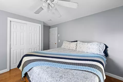 28 Lawrence St, Danvers, MA 01923 photo 14