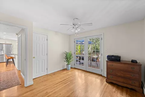 28 Lawrence St, Danvers, MA 01923 photo 11