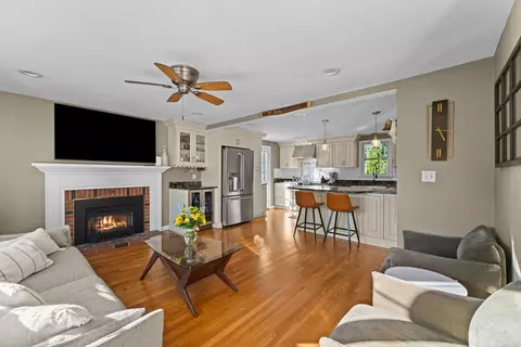 28 Lawrence St, Danvers, MA 01923 photo 29