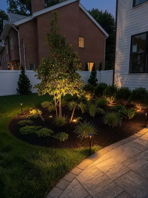 Exterior - 10 Travis Rd, Natick, MA 01760 photo 9 of 10