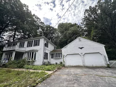 4 Windsor St, Chelmsford, MA 01824