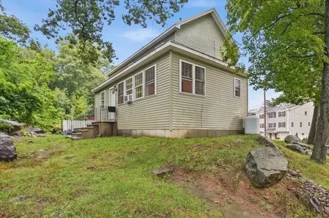 Exterior - 47 Pine Hill Rd, Worcester, MA 01604 photo 4 of 4