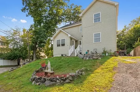 Exterior - 47 Pine Hill Rd, Worcester, MA 01604 photo 2 of 4