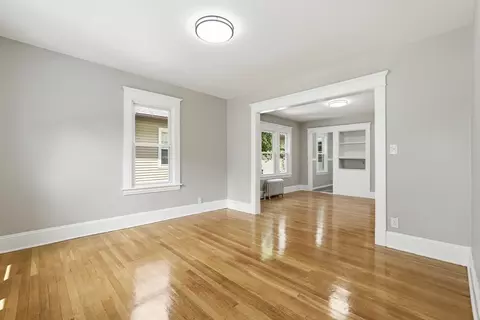 51-53 Suffolk St, Springfield, MA 01109 photo 4