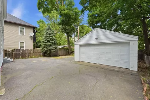51-53 Suffolk St, Springfield, MA 01109 photo 24