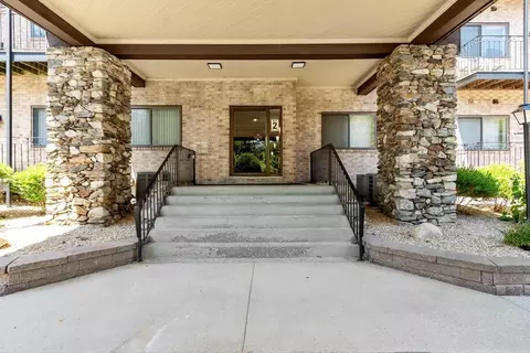 181 Littleton Rd #142 BLD. 2, Chelmsford, MA 01824