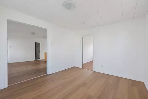 Living - 84-88 Orange St, Fall River, MA 02720 photo 8 of 9