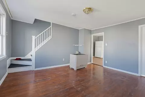 Living - 84-88 Orange St, Fall River, MA 02720 photo 3 of 9
