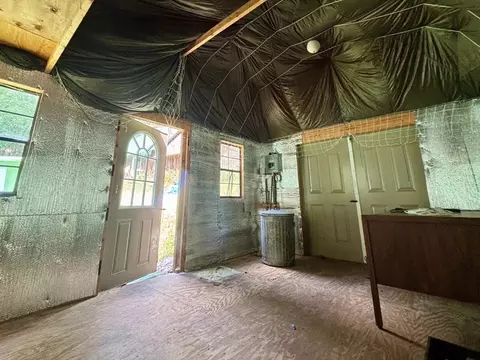 Entry Way - 1352 Ashfield Rd, Conway, MA 01341 photo 2 of 2