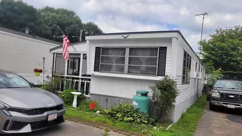 261 Newbury #49B, Peabody, MA 01960