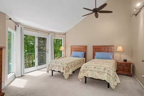 Bedroom - 7 Daniels Rd, Mendon, MA 01756 photo 3 of 5