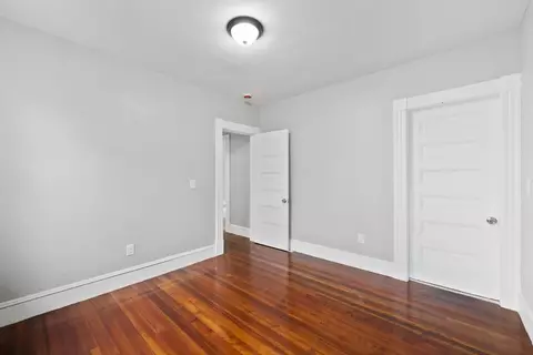Bedroom - 68-70 Cambridge St, Springfield, MA 01109 photo 2 of 7