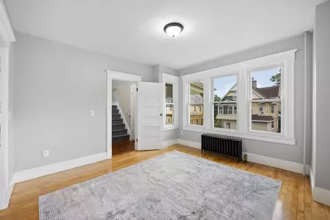 Living - 68-70 Cambridge St, Springfield, MA 01109 photo 3 of 4