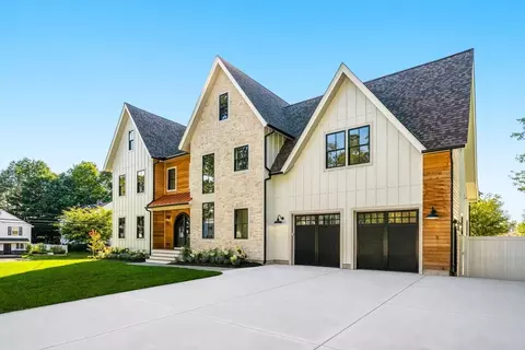 33 Harbor View Park, Milton, MA 02186