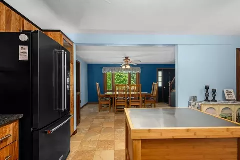 33 Scenic Ave, Webster, MA 01570 photo 8