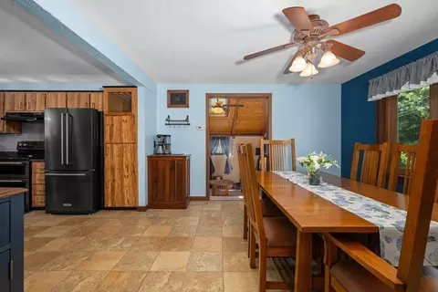 33 Scenic Ave, Webster, MA 01570 photo 11