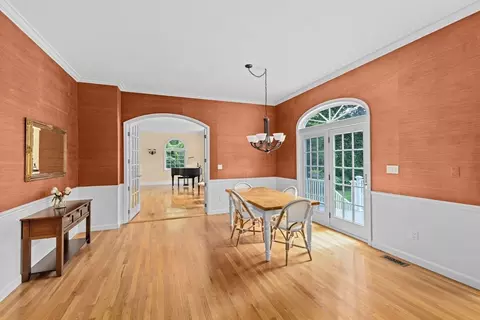 Dining - 105 East St, Hingham, MA 02043 photo 1 of 3