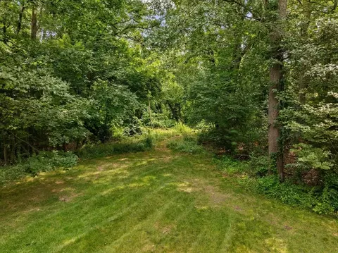 Exterior - 105 East St, Hingham, MA 02043 photo 10 of 11