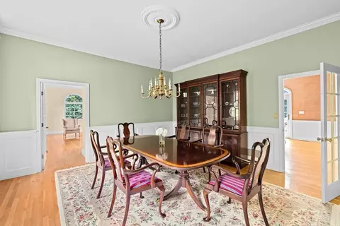 Dining - 105 East St, Hingham, MA 02043 photo 3 of 3