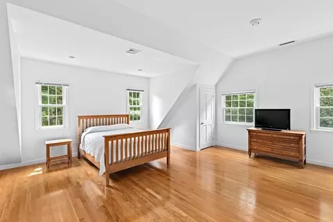 Bedroom - 105 East St, Hingham, MA 02043 photo 3 of 4