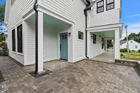 Exterior - 45 Beach Rd, Gloucester, MA 01930 photo 10 of 10