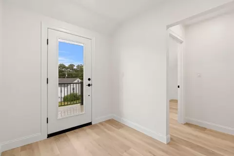Entry Way - 45 Beach Rd, Gloucester, MA 01930 photo 1 of 1
