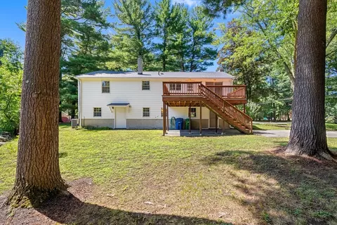 Exterior - 71 Colonial Dr, Reading, MA 01867 photo 9 of 9