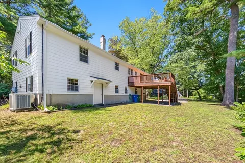 Exterior - 71 Colonial Dr, Reading, MA 01867 photo 8 of 9
