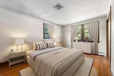 Bedroom - 71 Colonial Dr, Reading, MA 01867 photo 2 of 4