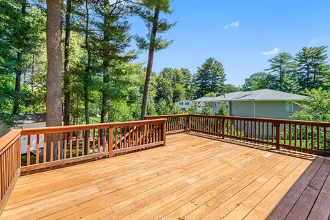 Exterior - 71 Colonial Dr, Reading, MA 01867 photo 3 of 9