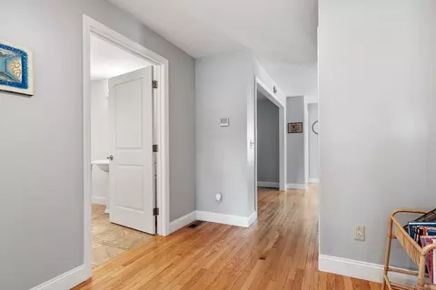 Entry Way - 15 Pinebrook Dr, Springfield, MA 01129 photo 1 of 6