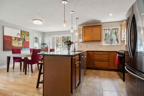 Kitchen - 15 Pinebrook Dr, Springfield, MA 01129 photo 2 of 4