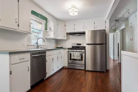 Kitchen - 15 Pinebrook Dr, Springfield, MA 01129 photo 4 of 4
