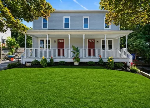 28 Lawn St #28, Attleboro, MA 02703