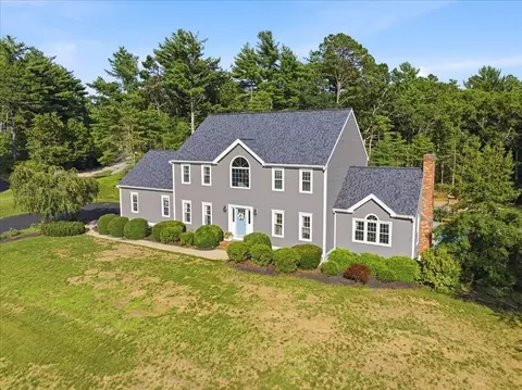 31 Pond View Dr, Kingston, MA 02364