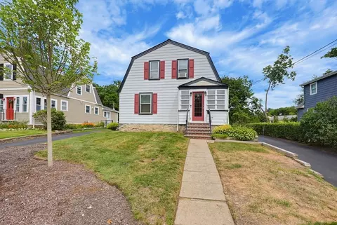 404 Park St, Stoughton, MA 02072