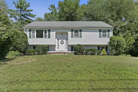 735 Pleasant St, Bridgewater, MA 02324