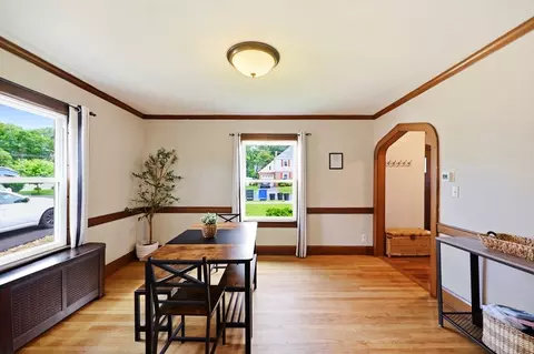 Dining - 66 Rencelau St, Springfield, MA 01118 photo 3 of 3