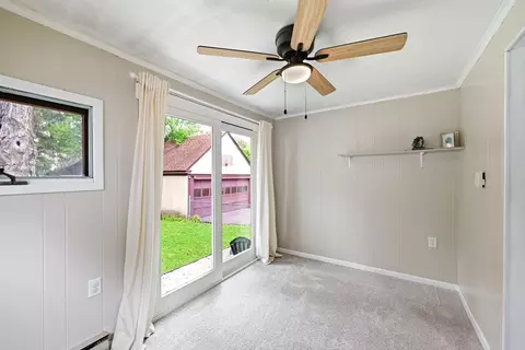 Bedroom - 66 Rencelau St, Springfield, MA 01118 photo 1 of 10