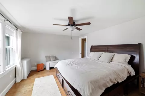 Bedroom - 66 Rencelau St, Springfield, MA 01118 photo 3 of 10