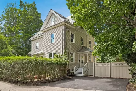 97 Melendy Ave #97, Watertown, MA 02472