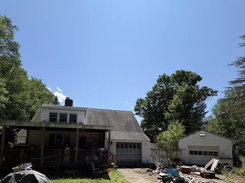 33 Barre Paxton Rd, Rutland, MA 01543