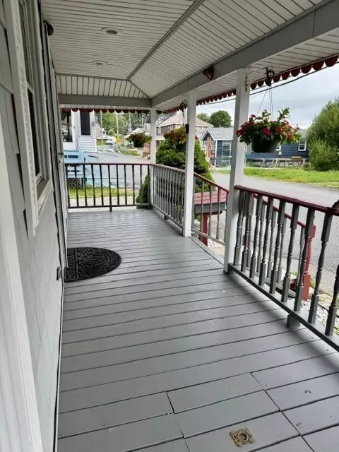 Exterior - 3 Moreland Ave, Hull, MA 02045 photo 1 of 4