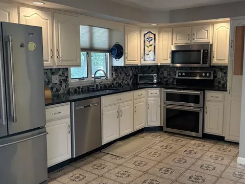 Kitchen - 4 Crest Rd, Framingham, MA 01702 photo 1 of 3