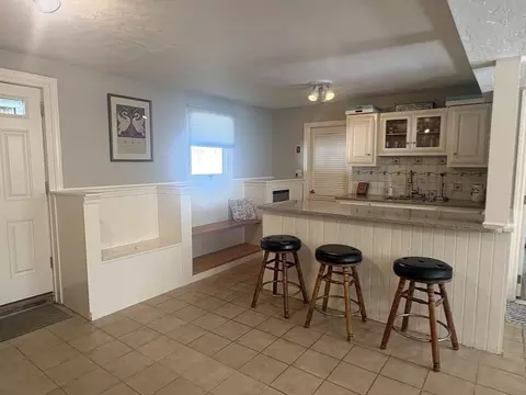 Kitchen - 4 Crest Rd, Framingham, MA 01702 photo 2 of 3