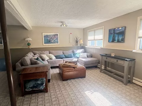 Living - 4 Crest Rd, Framingham, MA 01702 photo 3 of 5