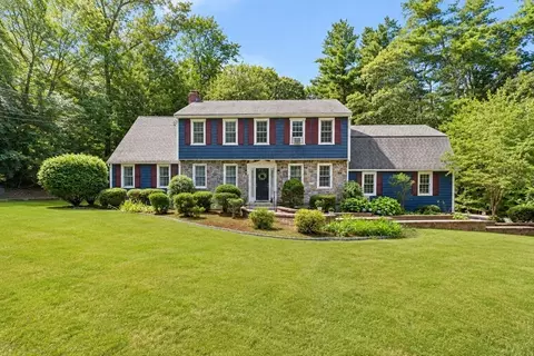 7 Providence Rd, Westford, MA 01886
