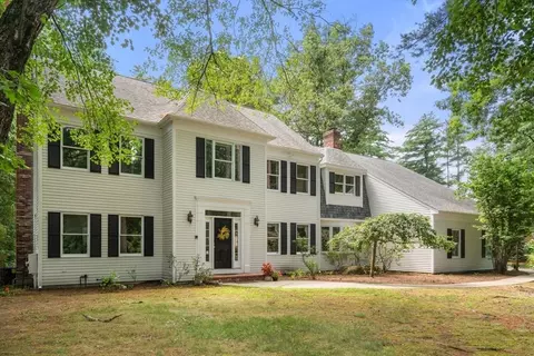 36 Saddle Ridge Rd, Sudbury, MA 01776