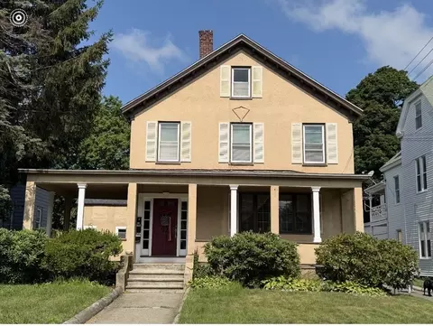 Exterior - 92 Walnut St, Clinton, MA 01510 photo 2 of 2